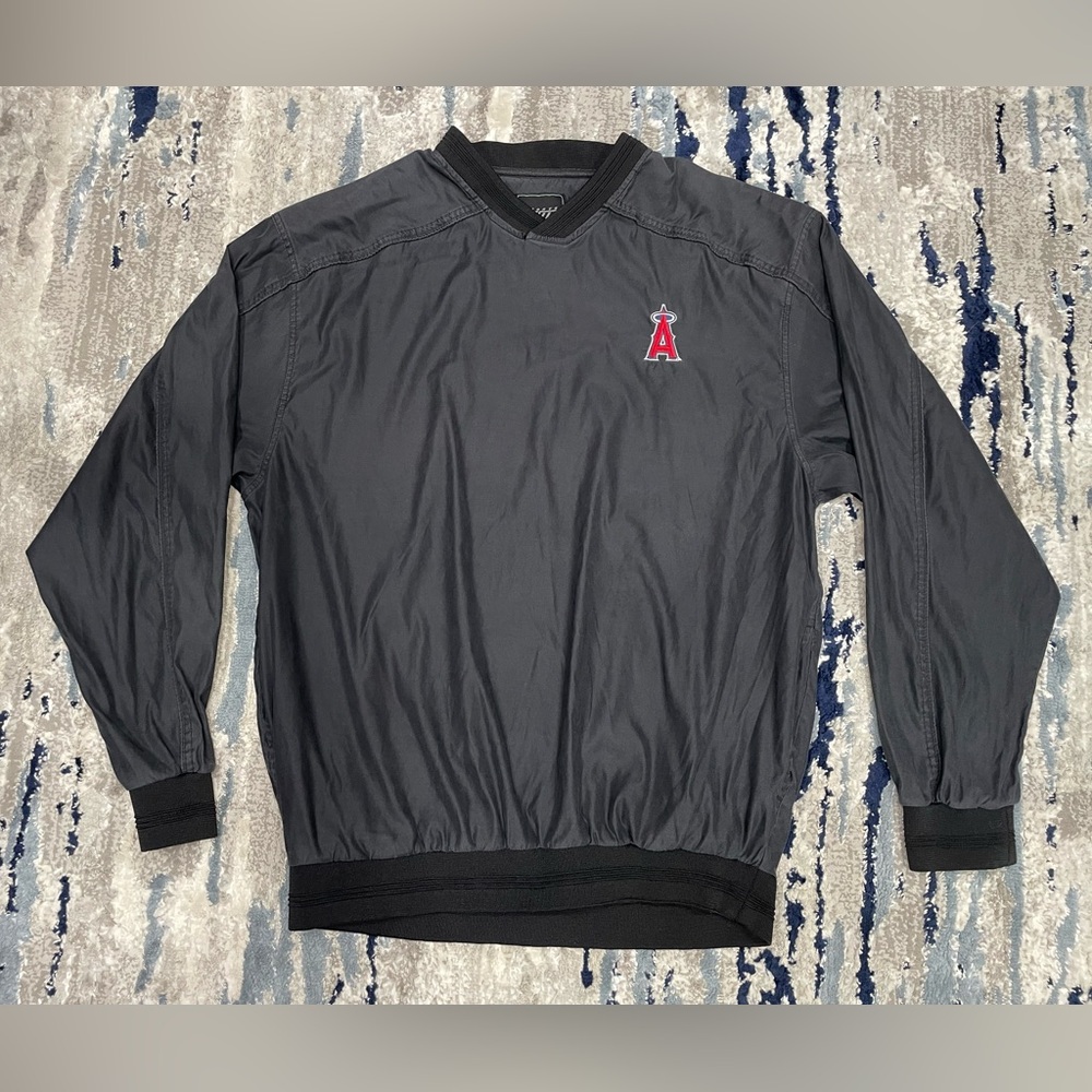 Vintage Black Sports Pullover with Angels Logo